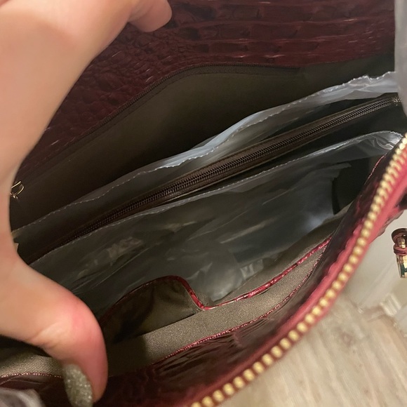 Brahmin Brown Crocodile Satchel Handbag with Removable Strap NWOT - Picture 6 of 7